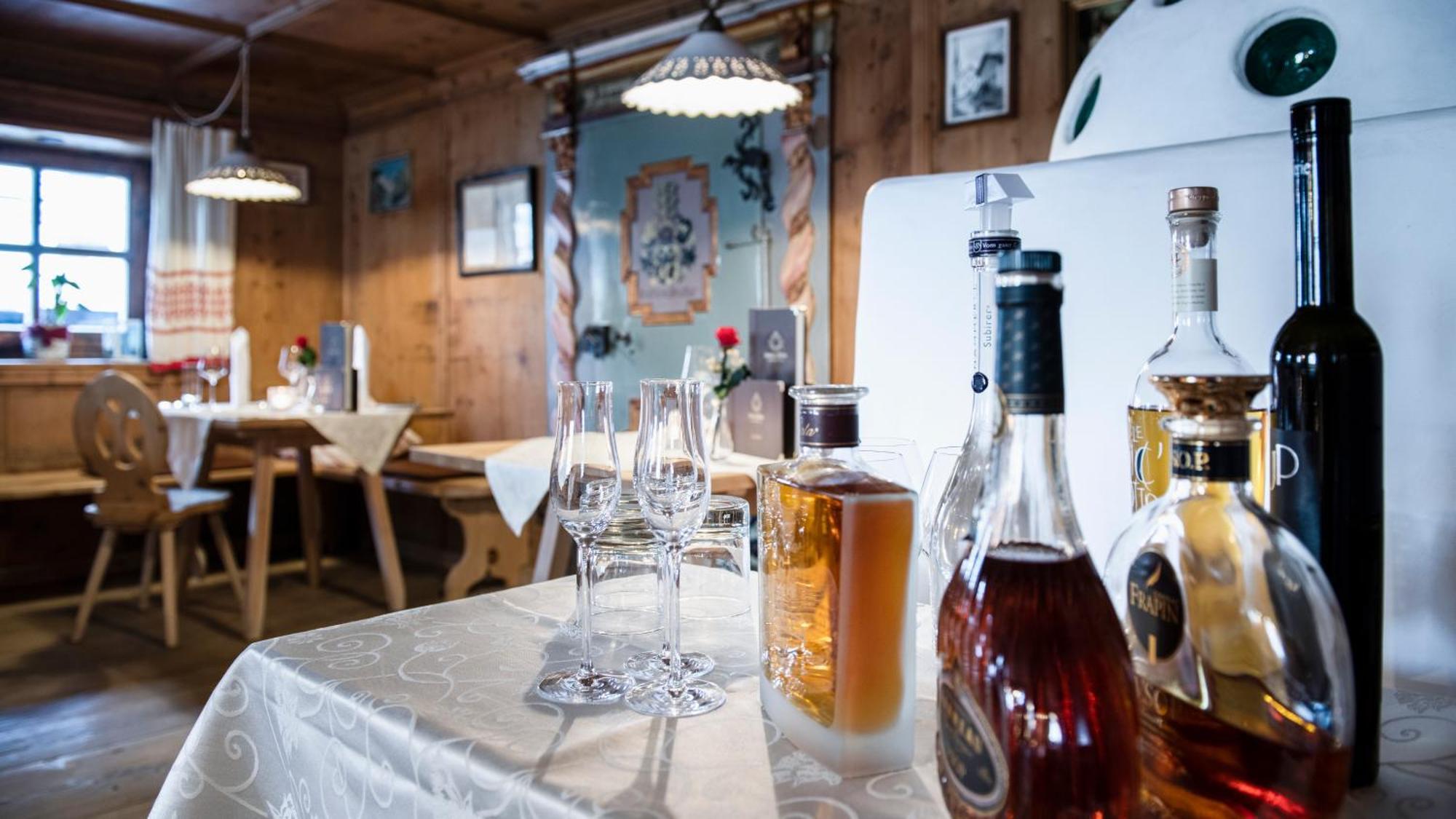 Hotel Goldener Adler - Im Sommer Silvretta Card Premium Inkludiert Ischgl Kültér fotó