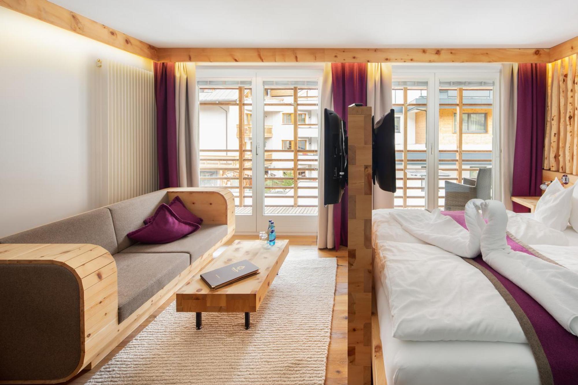 Hotel Goldener Adler - Im Sommer Silvretta Card Premium Inkludiert Ischgl Kültér fotó